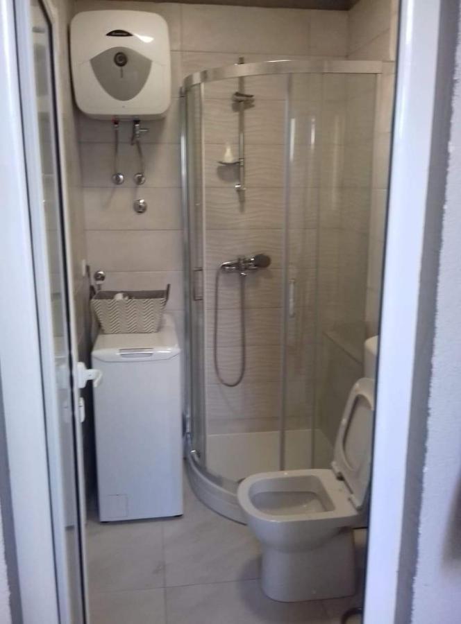 Stone Guest House Split Room photo
